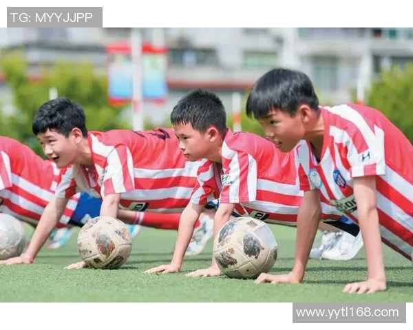 如何培养一颗优秀的足球明星 从基础训练到心理素质全面提升 如何培养一颗优秀的足球明星 从基础训练到心理素质全面提升