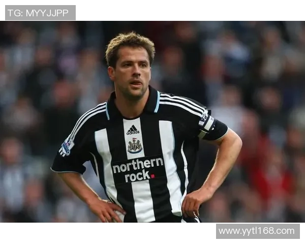 世界百大球星盘点:足坛传奇人物与巅峰对决的荣耀历程 世界百大球星盘点:足坛传奇人物与巅峰对决的荣耀历程