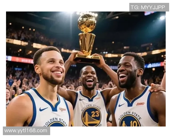 勇士足球球星带领球队征战赛季巅峰 力争创历史新辉煌 勇士足球球星带领球队征战赛季巅峰 力争创历史新辉煌