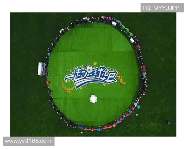 聚焦足球球星卡虾米收藏热潮探秘球迷文化与价值背后的故事 聚焦足球球星卡虾米收藏热潮探秘球迷文化与价值背后的故事