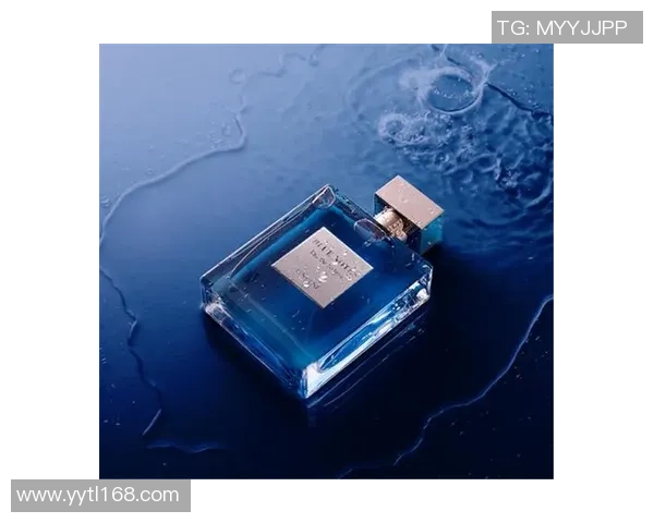 足球明星香水魅力 味道新锐引关注